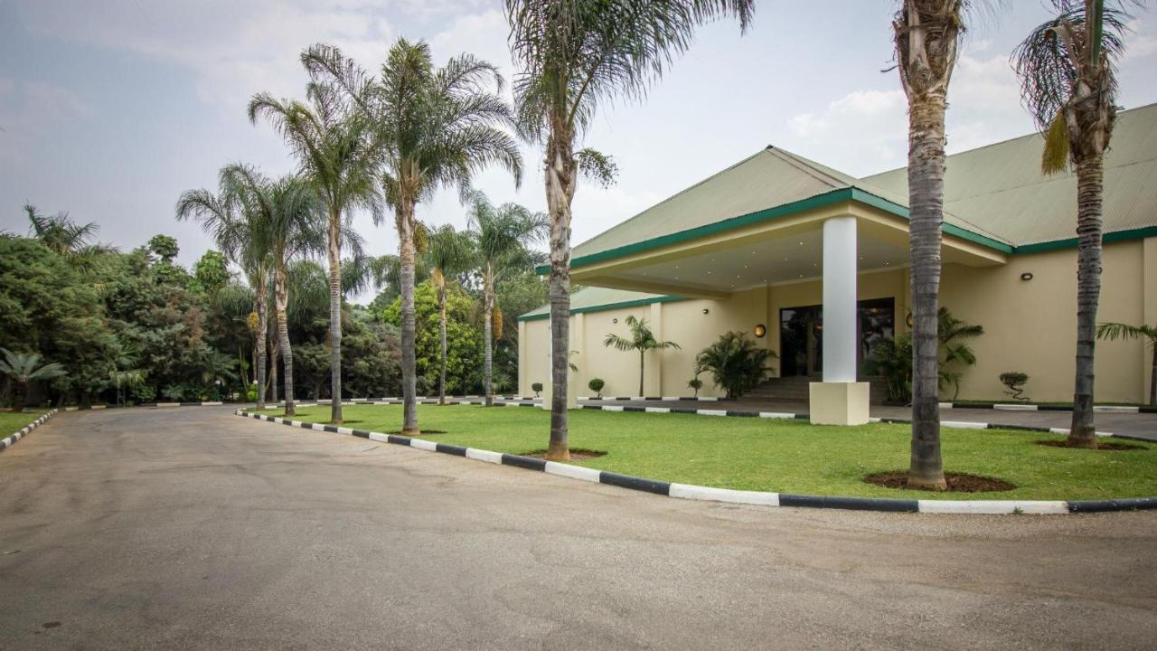 Sandy'S Creations Resort Лусака Экстерьер фото