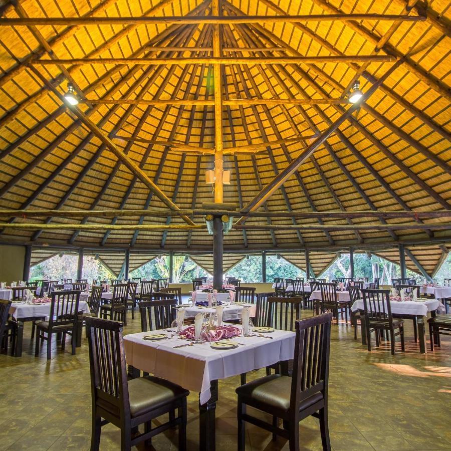 Sandy'S Creations Resort Лусака Экстерьер фото